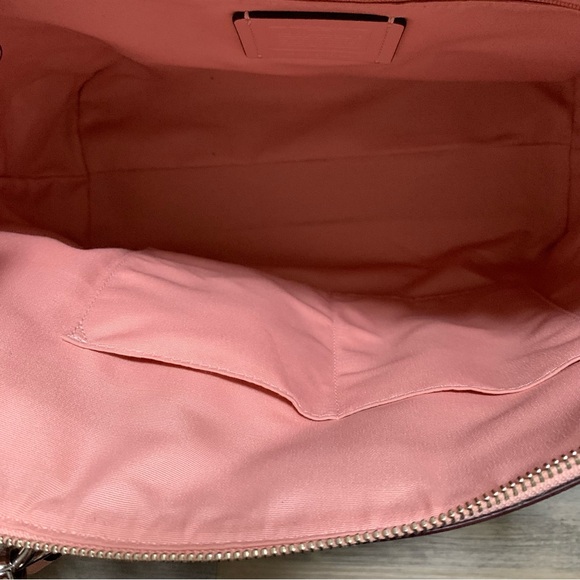 Coach Shoulder Bag City Tote Cammie Chain Bag in Baby Pink - Picture 9 of 11